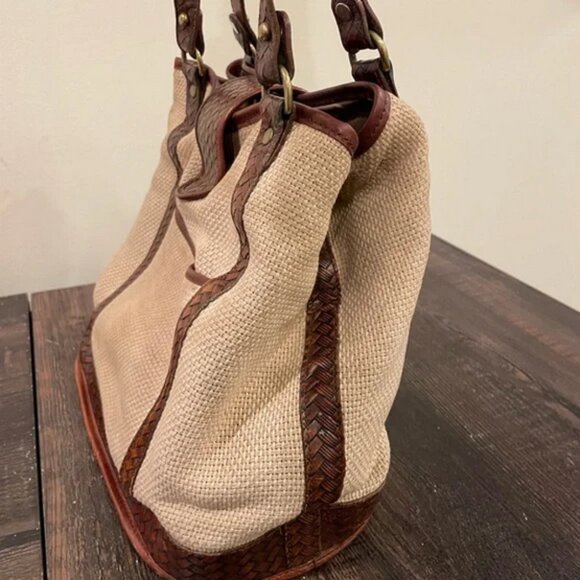 Vintage Brahmin Harbor khaki woven shoulder bag with brown leather trim handles - Picture 6 of 12
